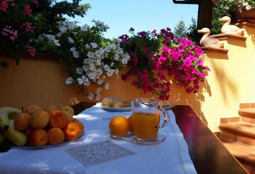 مبيت وإفطار Villa Lucilla