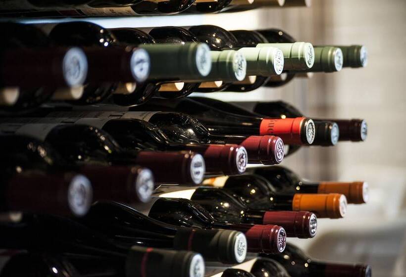 هتل Hábitat Cigüeña Negra