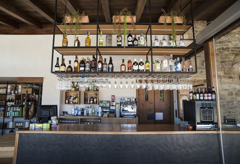 هتل Hábitat Cigüeña Negra