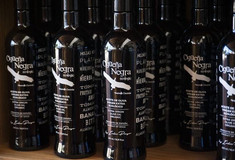 هتل Hábitat Cigüeña Negra