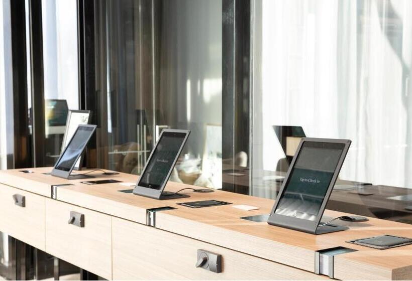 ホテル Noli Myyrmaki