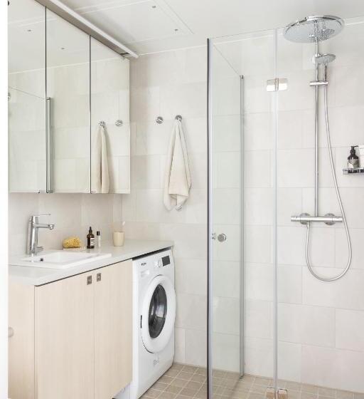 ホテル Noli Myyrmaki