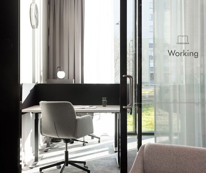 ホテル Noli Myyrmaki