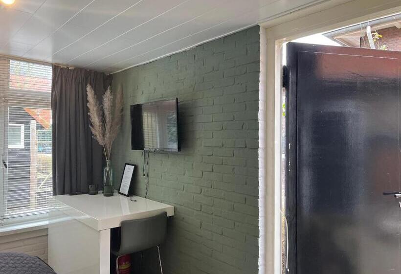 Hush Bed & Breakfast