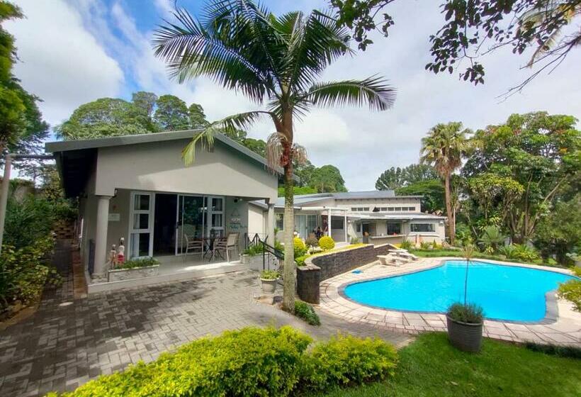 פנסיון Casa Hillcrest