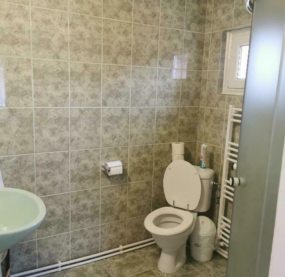 بنسيون Casa Lidia