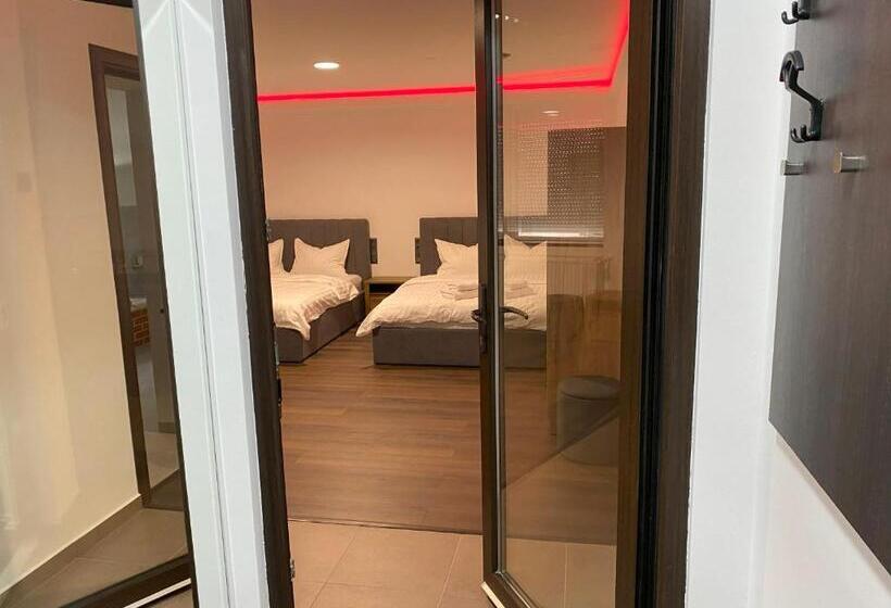 بنسيون Casa Sofia