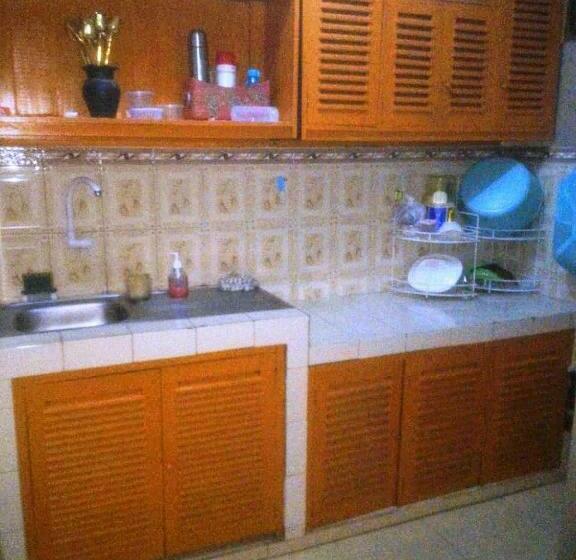 פנסיון Guest House Dissa