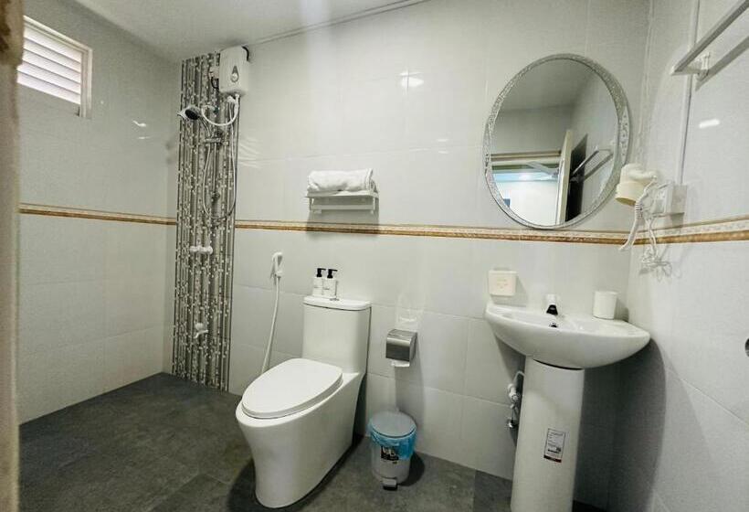 پانسیون Hedheykuri Residence Fuvahmulah