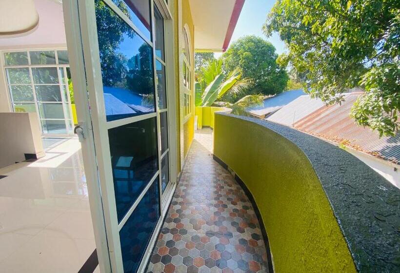 پانسیون Hedheykuri Residence Fuvahmulah
