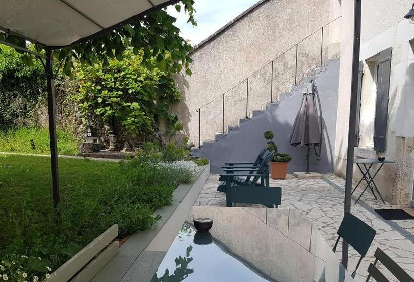 بنسيون Les Sept Tilleuls   Chambres D Hôtes