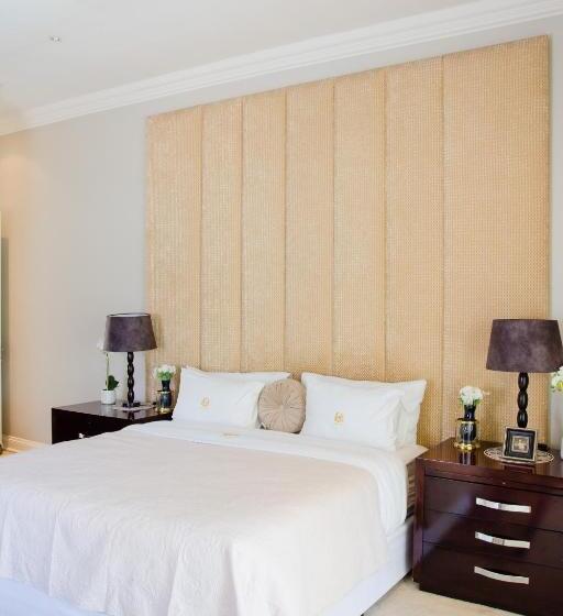 膳宿费 The Houghton Villa