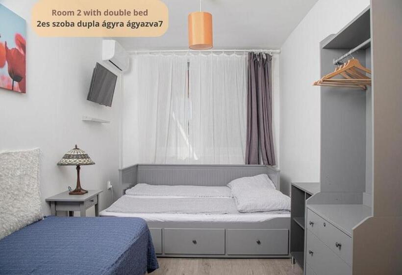 펜션 Tulip Home Guest House