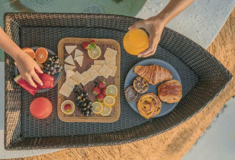 אתר נופש Woywoy Escape Bresela Adults Only