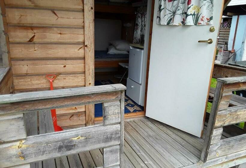 הוסטל Knihsgården