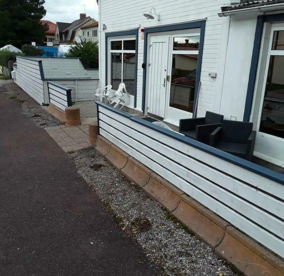 הוסטל Knihsgården