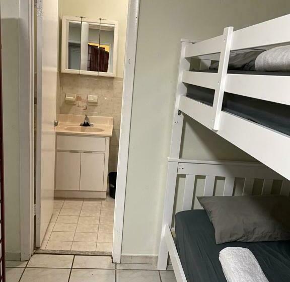 Общежитие Single Size Bottom Bunk Bed   Mixed Shared