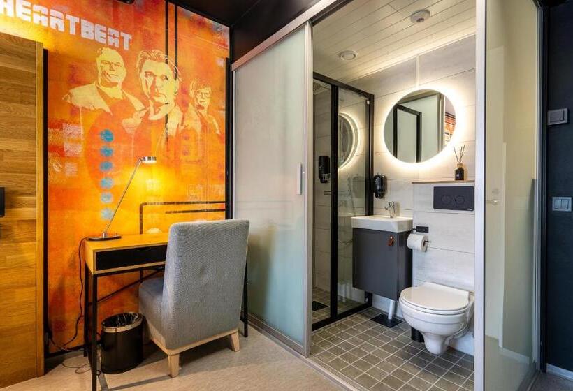 فندق صغير Time Rooms Sairaala Novan Vieressä