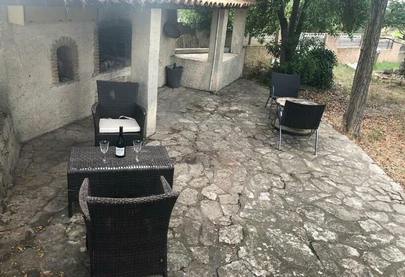 مبيت وإفطار Chambre Pratique Avec Wc Et Vasque Attenant Du Rucher Naturaile