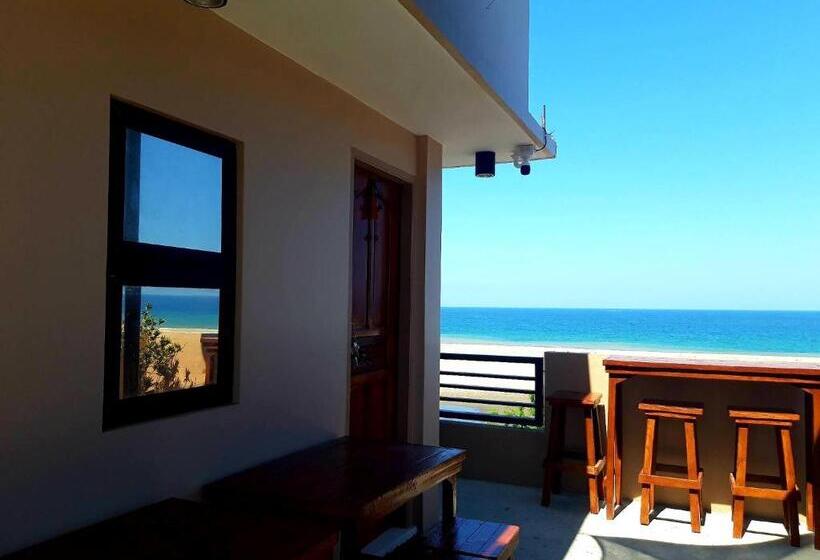 تختخواب و صبحانه Cristina Beachfront Cottages