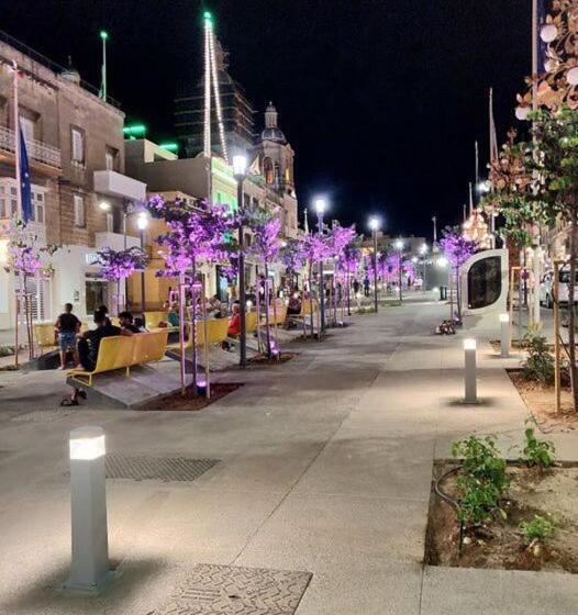 تختخواب و صبحانه Dhara House Malta