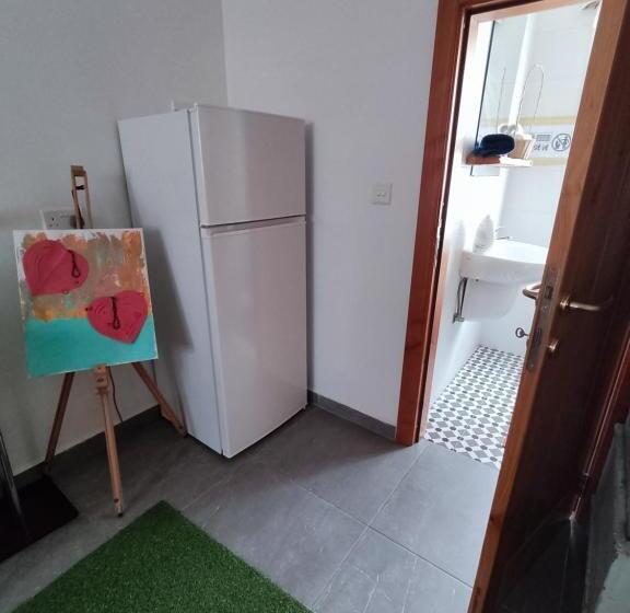 تختخواب و صبحانه Dhara House Malta