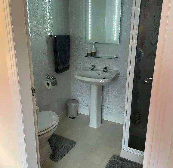 민박 Haste Ye Back