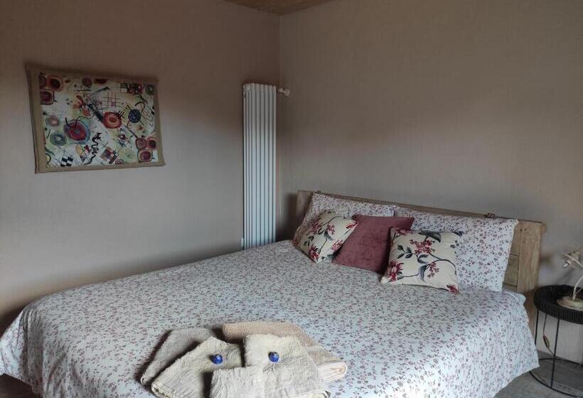 ベッドアンドブレックファースト La Terra Buona Guest House