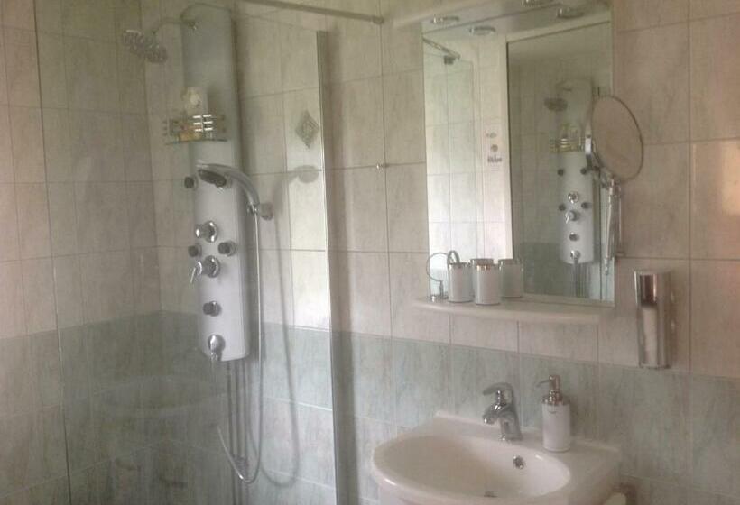 Bed and Breakfast Lanthotellet Hishult