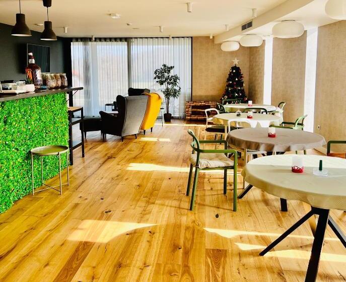 تختخواب و صبحانه Ti