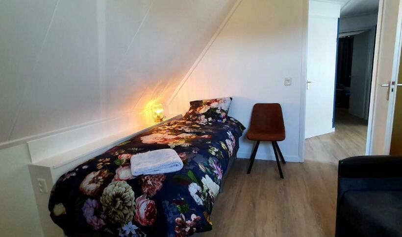 住宿加早餐 Zee&meer