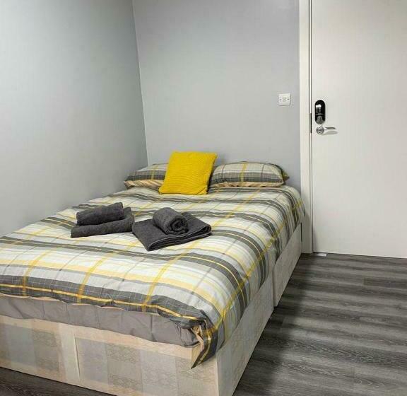 Grays Accommodation B&b