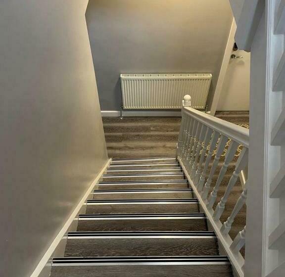 Grays Accommodation B&b