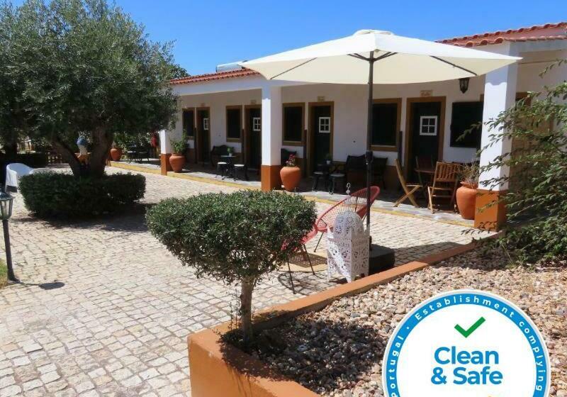 Отель Monte Além Tejo