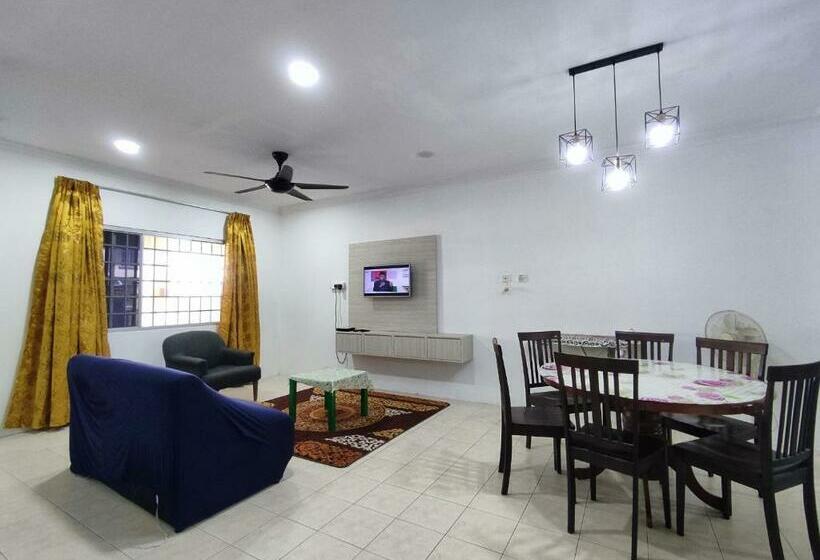 فندق Oyo 90323 Iqbal Homestay