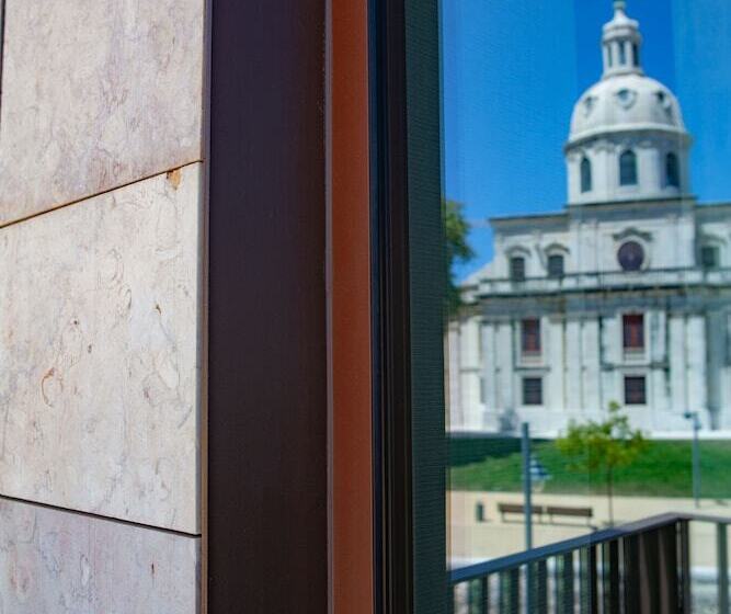 هتل Wine & Books Lisboa