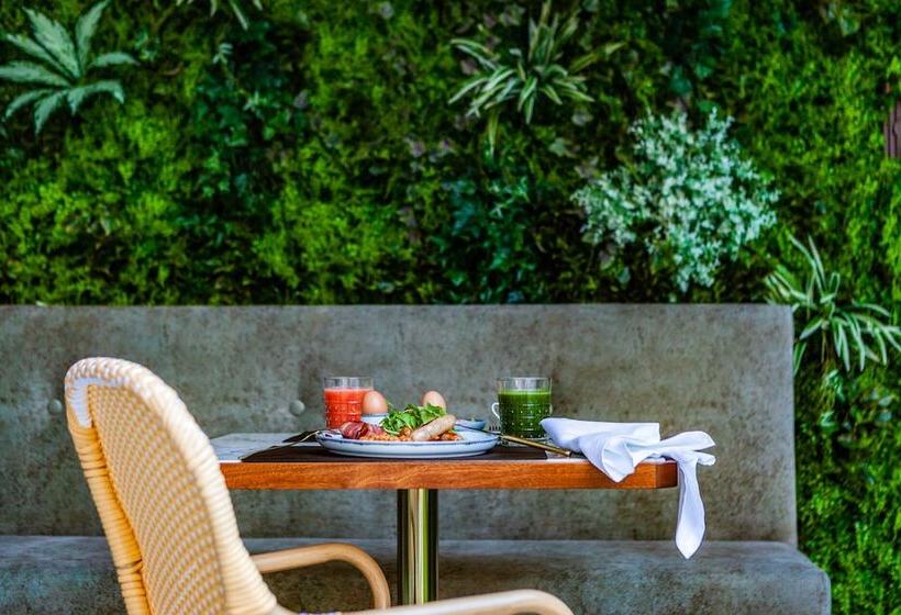 هتل Wine & Books Lisboa