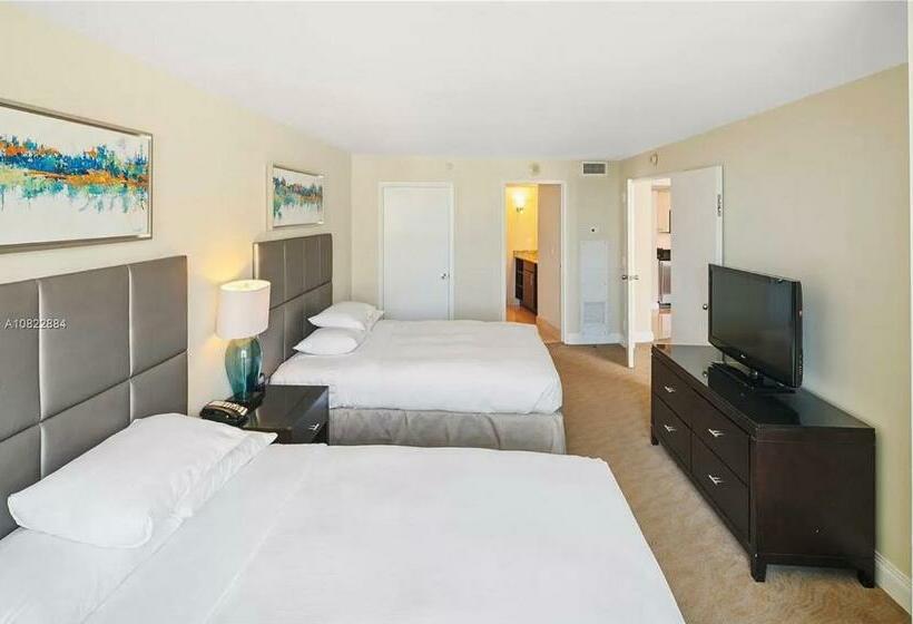 Intracoastal Waterview   Central  Fort Lauderdale   Steps To Beach