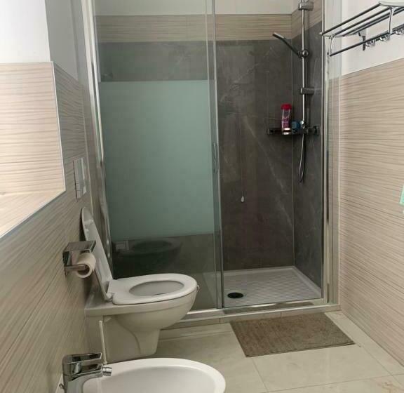 ペンション Affittacamere Eroi