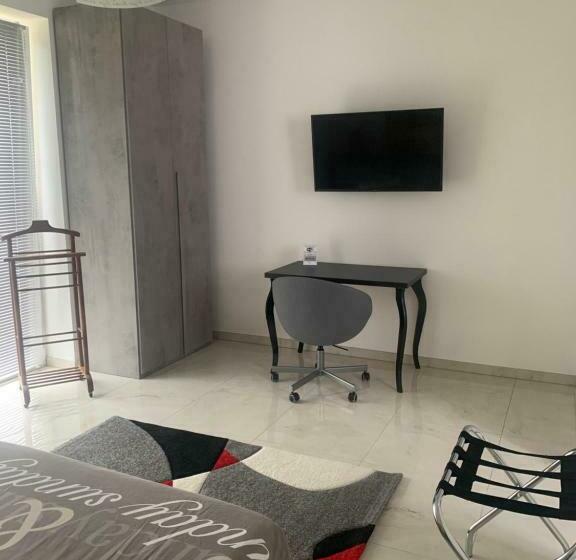 ペンション Affittacamere Eroi