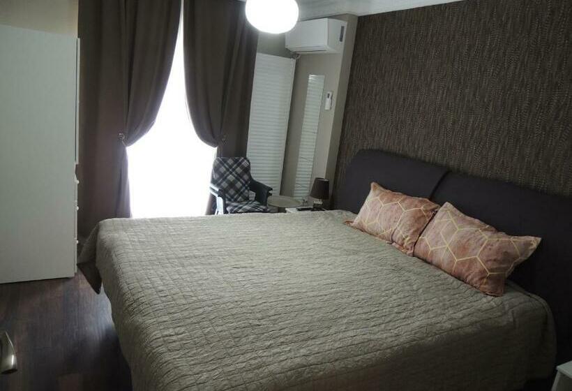 פנסיון Blue Sky House