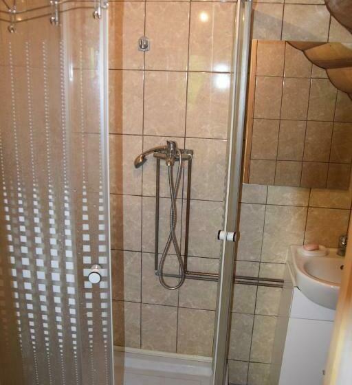 Пансион Cabana Colnic