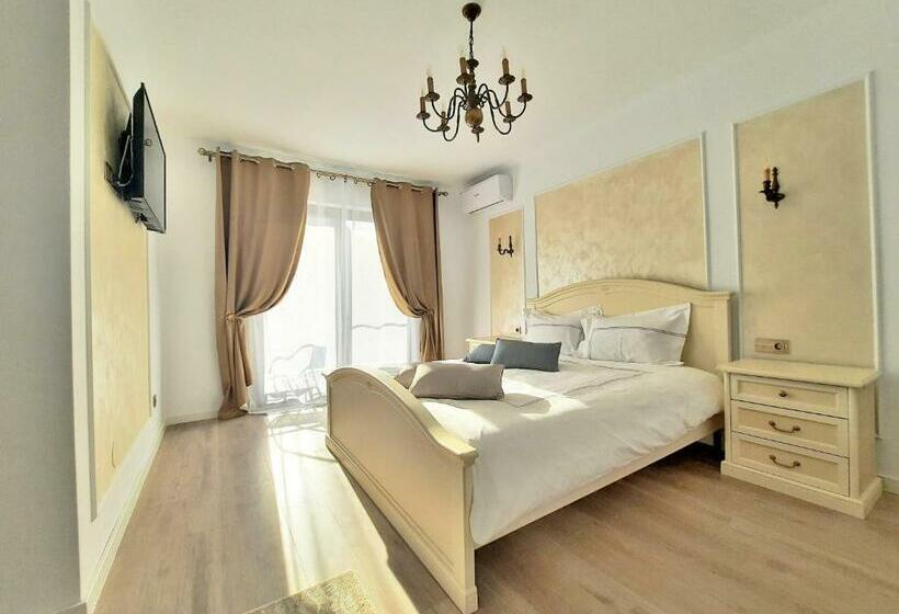 פנסיון Casa Mora