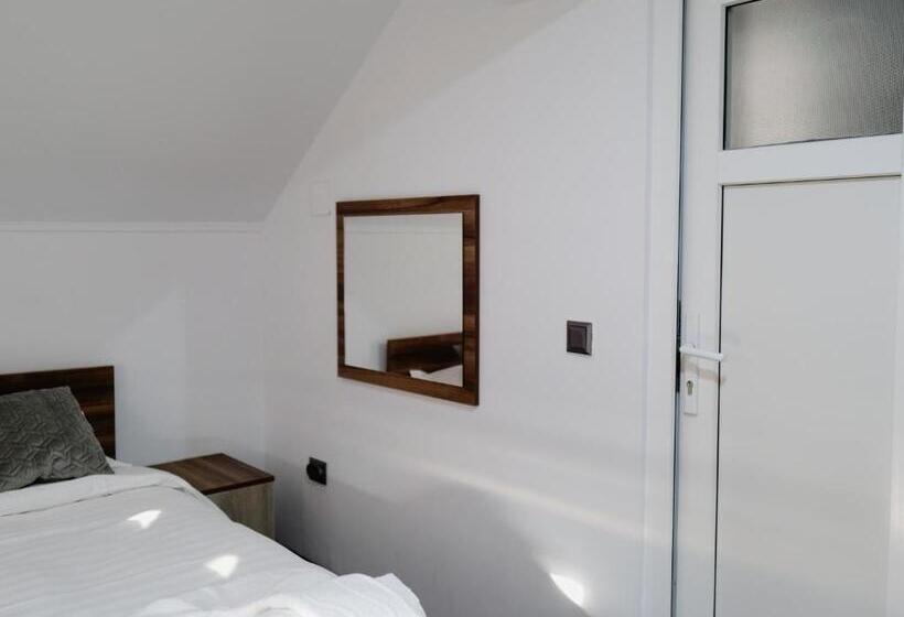 פנסיון Casa Yda