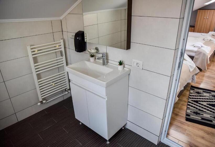 פנסיון Casa Yda