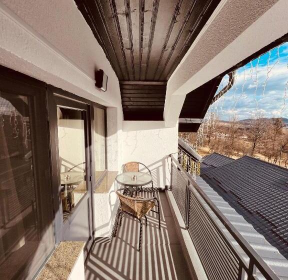 פנסיון Casa Yda