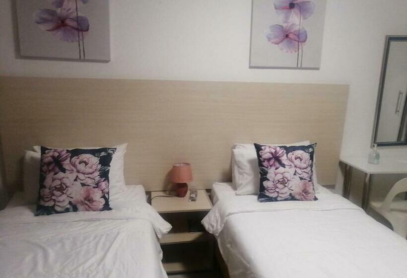 Pension Gti Guest House