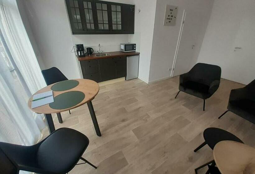 Пансион Huize De Koeie