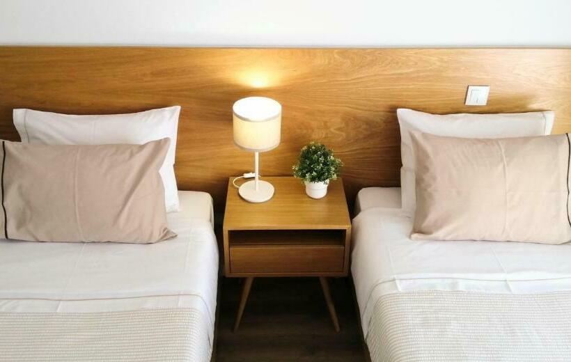 ペンション Jardim Das Oliveiras   Suítes Com Vista