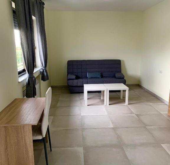 Пансион La Villa Hostal